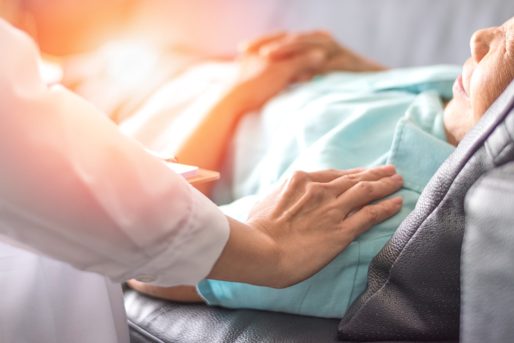 Hospice Care At Home V. In A Facility | Suncrest Home Health & Hospice